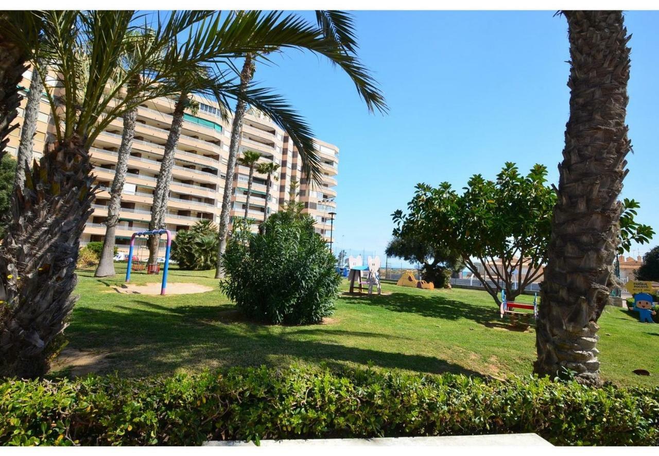 30 Beach House - Bbq & Terrace La Mata  Ngoại thất bức ảnh